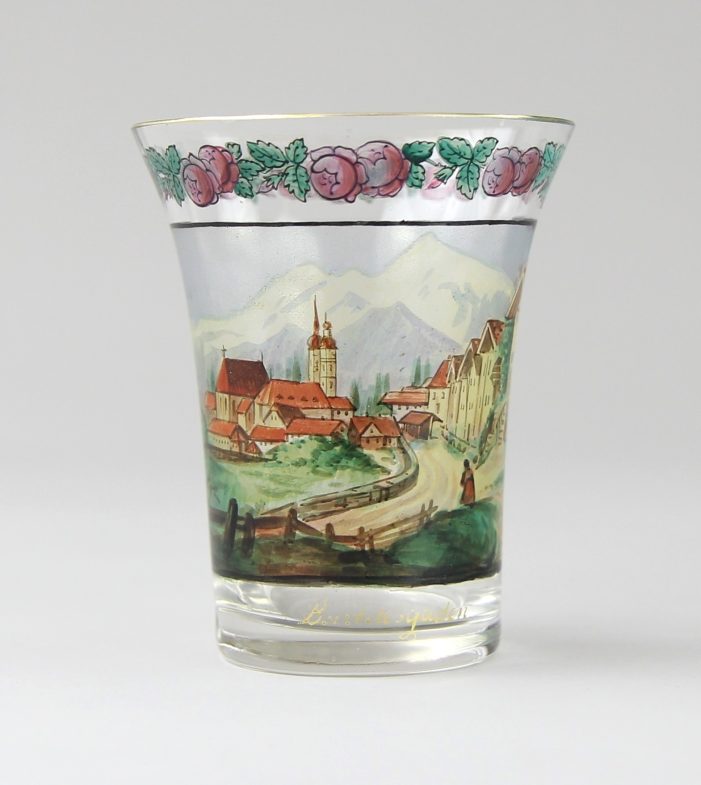 Unbekannter Becher des Malers Mohn wird in Bielefeld versteigert.
