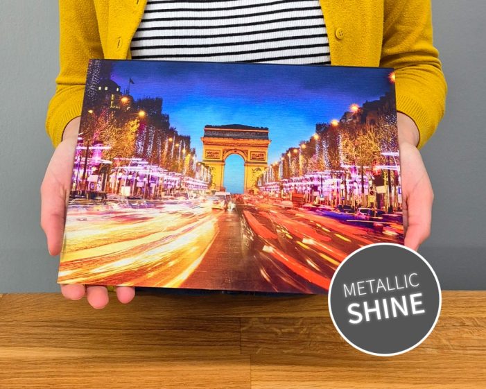 Revolution an der Wand: PixelfotoExpress präsentiert das neue Metallic Shine Wandbild – Einzigartiger Glanz trifft auf High-End-Fotokunst