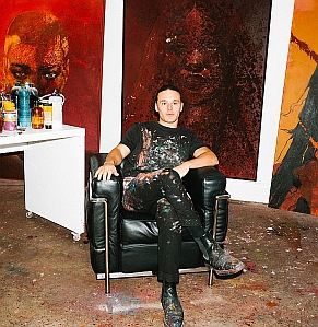 Grafy: Rote Erde – Ausstellung in der Kulturwerft Gollan, Lübeck