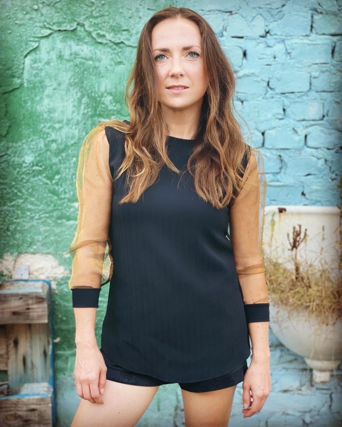 Deutschpop-Aufsteigerin STEPh im „Aufwind“