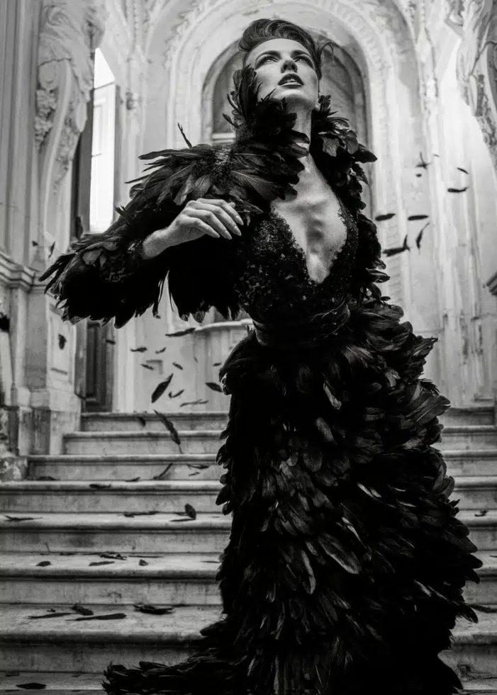 Carsten Sander zeigt neue Porträtserie Pipistrella im Robbe & Berking Flagship-Store Berlin Carsten Sander zeigt neue Porträtserie Pipistrella im Robbe & Berking Flagship-Store Berlin