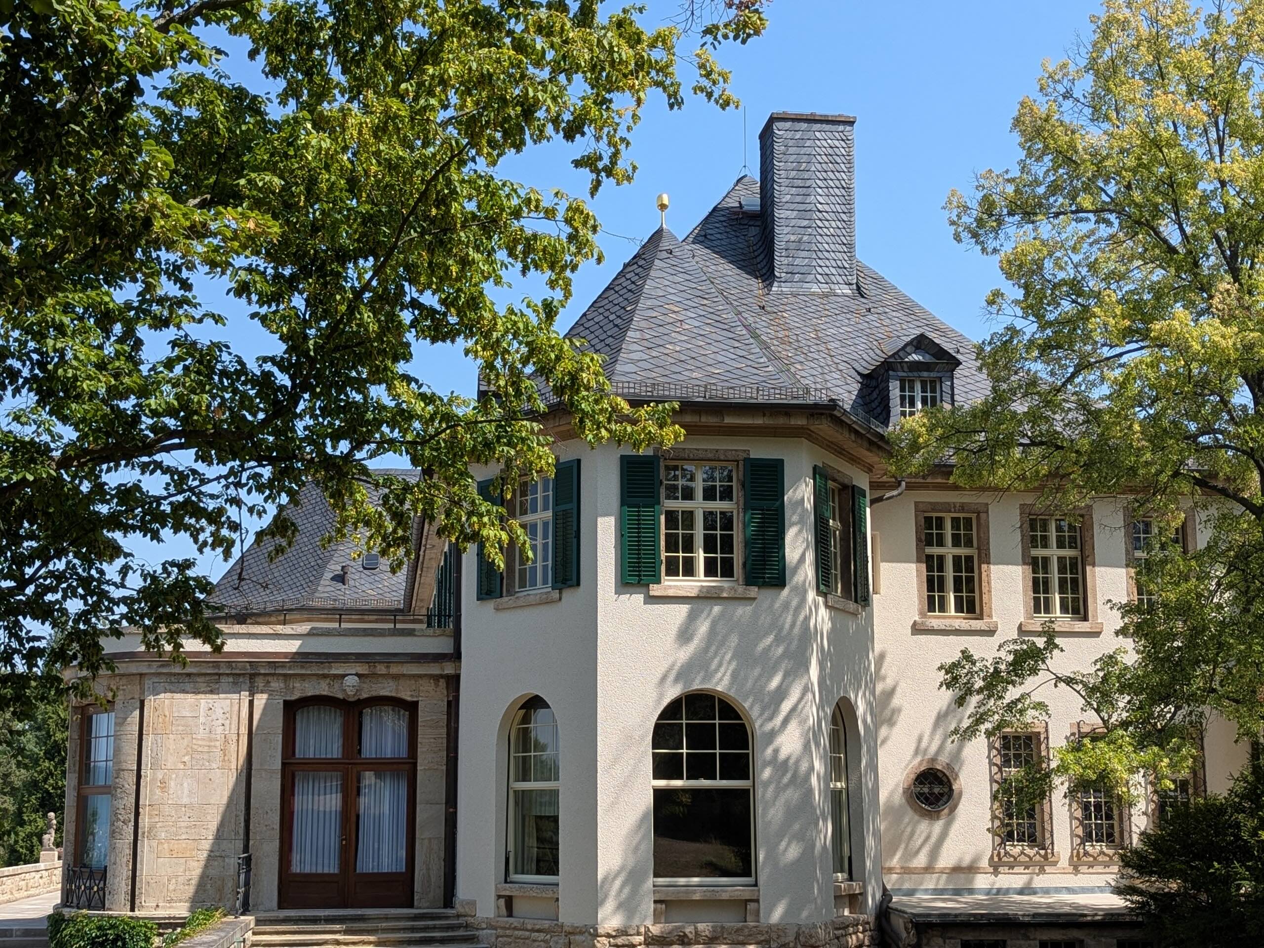 Villa Bergfried in Saalfeld erstrahlt in neuem Glanz