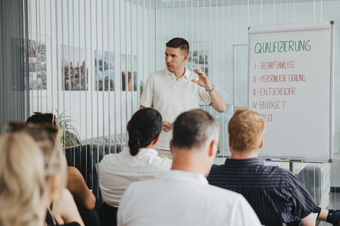 Weniger Stress, mehr Freiheit – mit Coaching von Elias Kaltenberger