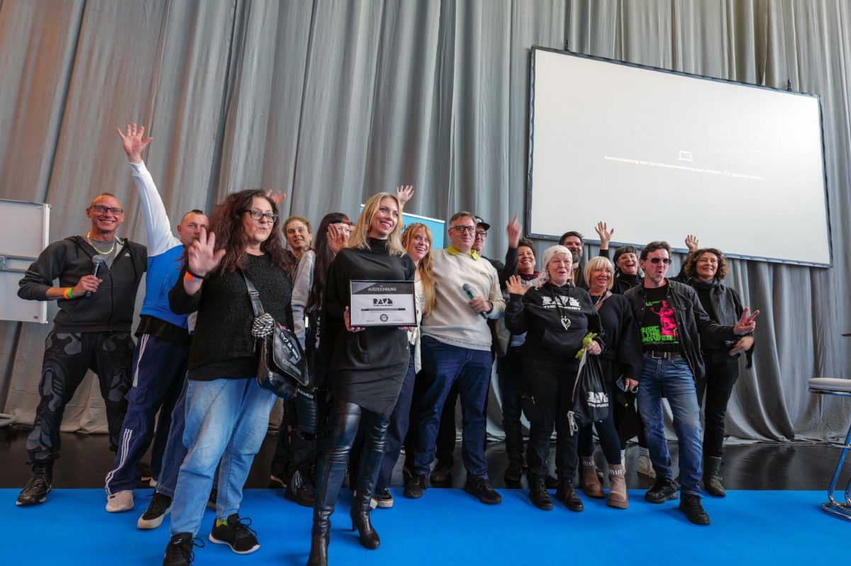 IBB Berlin & Dr. Motte feiern Vielfalt auf der deGUT – Rave The Planet ist Regionalheld 2025