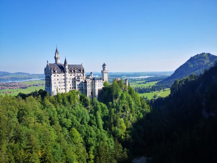 Übersetzernetzwerk Allgäu eröffnet firmeneigenes Fitnessstudio