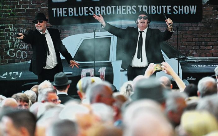 Bekannt aus SAT.1: Big Blue – die Blues Brothers™ Tribute Show für Stadtfeste und Firmenfeiern