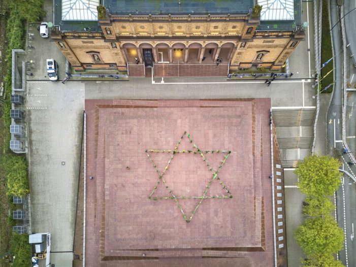 Gemeinsam gegen Antisemitismus und für Solidarität – öffentliche Fotoaktion am 27.1.2026 in Hamburg Gemeinsam gegen Antisemitismus und für Solidarität – öffentliche Fotoaktion am 27.1.2026 in Hamburg