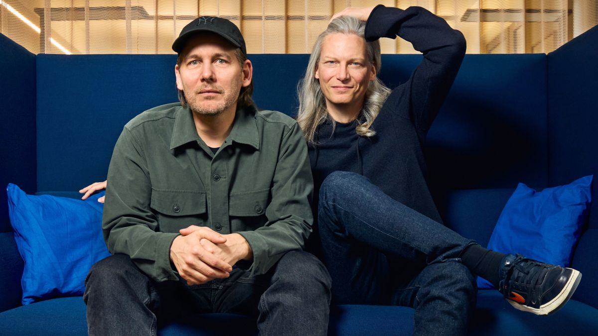 Peter Schmidt Group auf der Bühne der OFFF in Barcelona