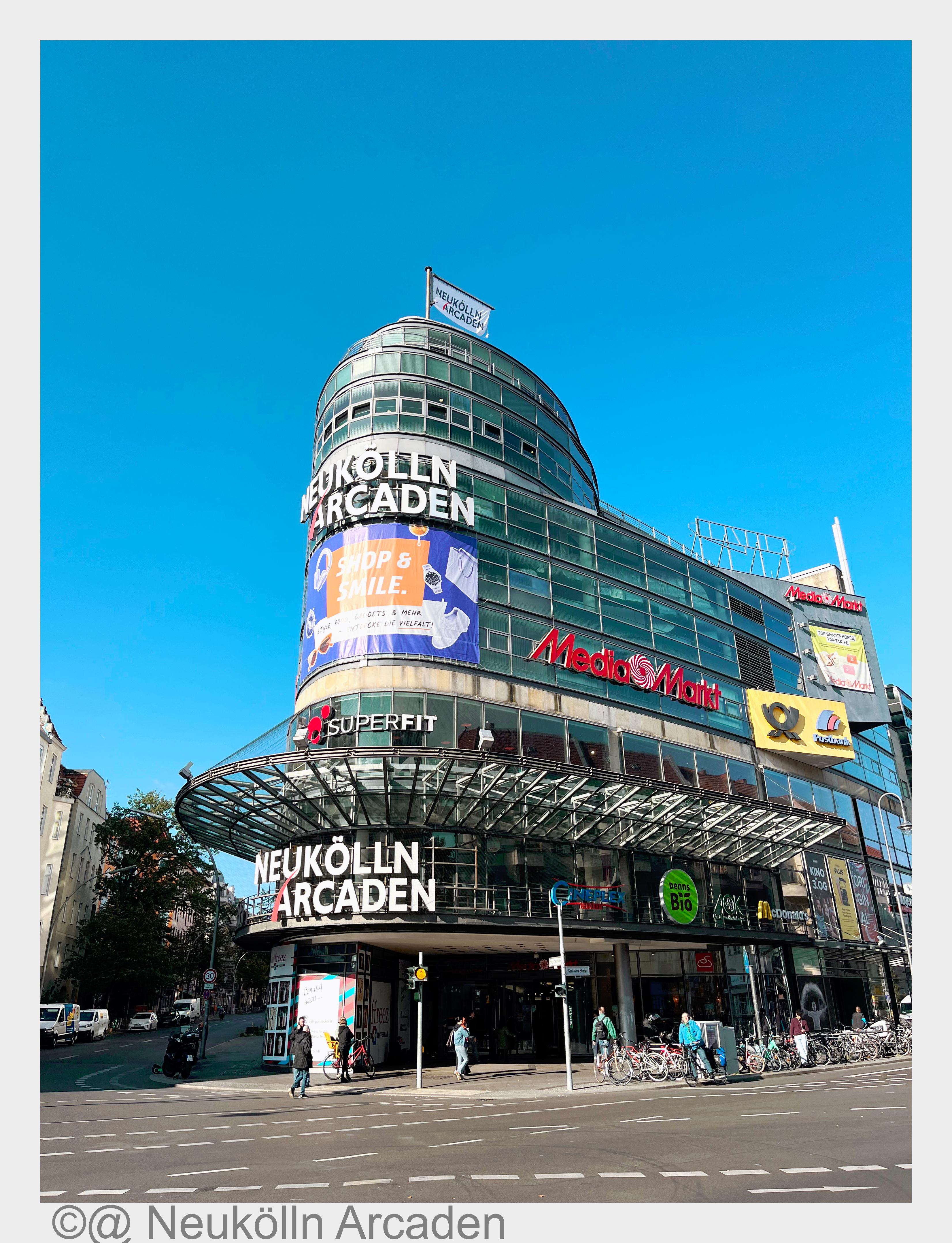 Wo Kunst und Kiez sich treffen: YOUR ART BEAT e. V. bespielt die Neukölln Arcaden mit „Trash Studies“ und interaktiven Formaten Wo Kunst und Kiez sich treffen: YOUR ART BEAT e. V. bespielt die Neukölln Arcaden mit „Trash Studies“ und interaktiven Formaten