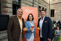 Unternehmer ORANGE bringt die Community des Mittelstands zusammen Unternehmer ORANGE bringt die Community des Mittelstands zusammen