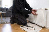 Fernablesbarkeit wird zur Bedingung: Bis zum 31. Dezember 2026 müssen nicht fernablesbare Heizkostenverteiler und Zähler nachgerüstet sein Fernablesbarkeit wird zur Bedingung: Bis zum 31. Dezember 2026 müssen nicht fernablesbare Heizkostenverteiler und Zähler nachgerüstet sein