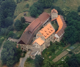 Kabarettwerkstatt für Frauen auf BURG-FÜRSSTENECK