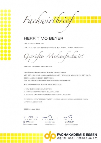 imo Beyer verstärkt als frisch gebackener Medienfachwirt die TEAMWORKer