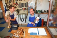 Weil Traditionen verbinden: „Erlebniswelt Musikinstrumentenbau® Vogtland“ zeigt Handwerkstraditionen beim Landesblasmusikfest Frankenberg