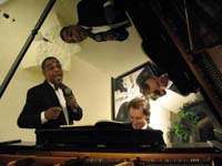 Swingjazzkonzert im Hinterhofsalon