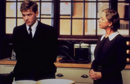 Ryan Phillippe im TELE 5-Interview:
„Nach der Scheidung von Reese Witherspoon lag ich richtig am Boden“ /
TELE 5 zeigt den Star in –Gosford Park– am 20. Juli um 20.15 Uhr