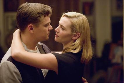 Traumpaar in der Krise: ProSieben zeigt Kate Winslet und Leonardo DiCaprio im Golden Globes®-prämierten Drama „Zeiten des Aufruhrs“