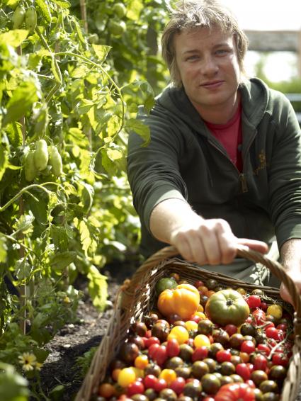 Auch 2012 gibt–s auf sixx Jamie Oliver satt