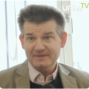 UNI.DE Interview mit Prof. Wallacher zum neuen Lehrstuhl Medienethik