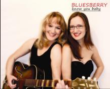 Bluesberry – zwei Cousinen mit ihrer ersten Single-CD Veröffentlichung „Know you Baby“. Bluesberry – zwei Cousinen mit ihrer ersten Single-CD Veröffentlichung „Know you Baby“.