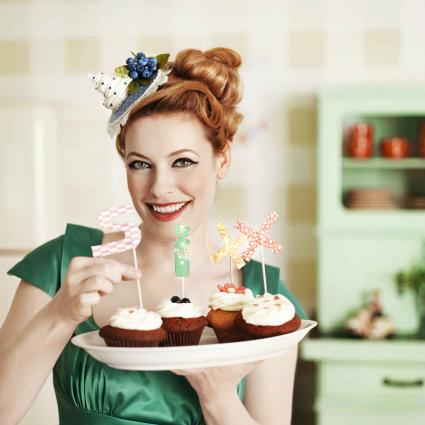 Back-Marathon auf sixx: „Sweet&Easy – Enie backt“ am 9. und 16. Dezember 2012 jeweils fünf Folgen der ersten Staffel / Neue Staffel für 2013 geplant (BILD)