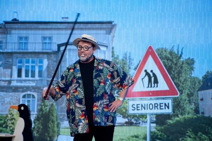 So geht–s: Comedy Crashkurs mit Jürgen von der Lippe –  
das Live-Programm zum Jahresanfang in SAT.1 (BILD)