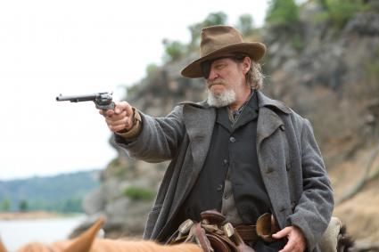 OSCAR®-Nacht auf ProSieben: In „True Grit“ lassen die Coen-Brüder die Colts rauchen (BILD)