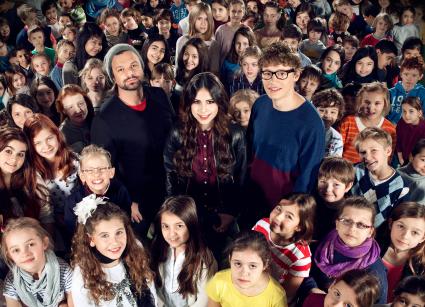 „Diese jungen Stimmen verzaubern Deutschland“: Lena Meyer-Landrut, Tim Bendzko und Henning Wehland suchen „The Voice Kids“ – ab Freitag in SAT.1 (BILD)
