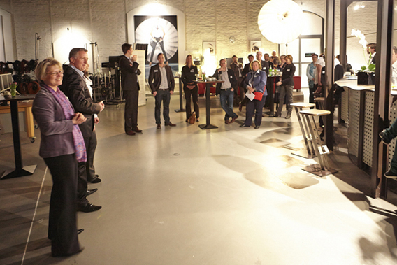 ARTs-UNLIMITED setze seine Besucher ins rechte Licht