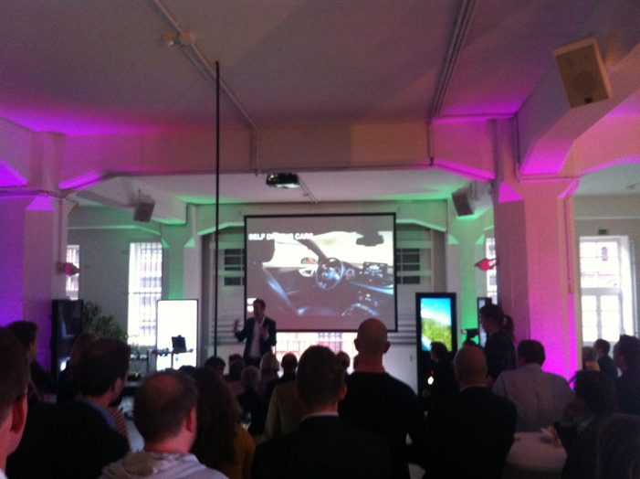 Vortragsabend „Innovation – do it right“ mit Nick Sohnemann im Digital Signage Innovation Center