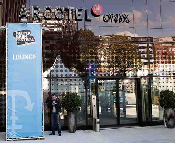 ARCOTEL Onyx Hamburg ist exklusiver Hotel- und Campus-Partner des Reeperbahn Festivals 2013