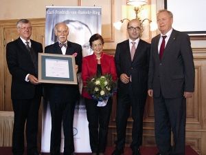 Verleihung der höchsten Auszeichnung der Gastronomischen Akademie Deutschland an Anton Mosimann OBE in Baden-Baden