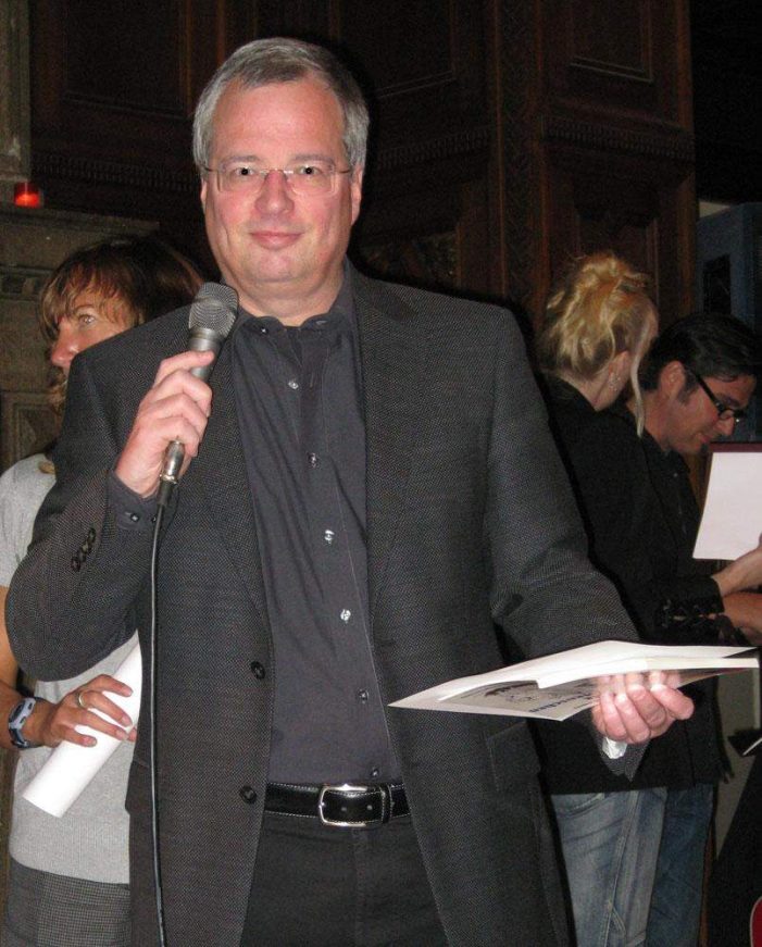 Dunkles Licht in heller Nacht – Buchvorstellung mit Wolfgang Gogolin im Hamburger Kulturpunkt