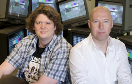 „Tschüssikowski 2013“ /
ZDF präsentiert satirische Jahresrückblicke von Priol und „Frontal 21“ (FOTO)