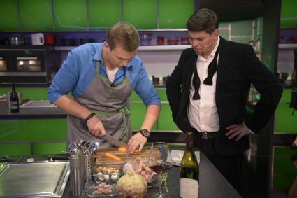 Wer kocht das 100.000-Euro-Menü? Das Finale von „The Taste“ am Mittwoch in SAT.1 (FOTO)